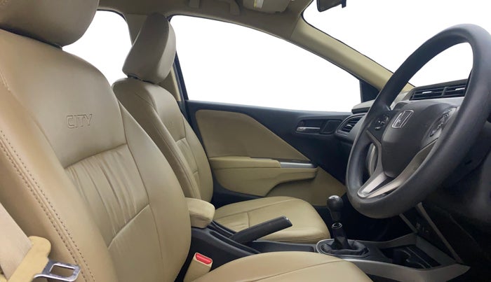 2016 Honda City 1.5L I-VTEC V MT, Petrol, Manual, 1,04,442 km, Right Side Front Door Cabin