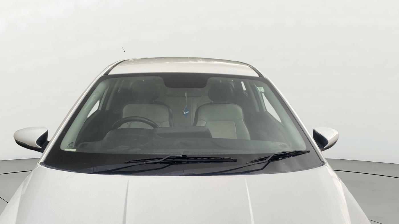 2021 Hyundai NEW I20 SPORTZ 1.2 MT, Petrol, Manual, 23,749 km, Front Windshield
