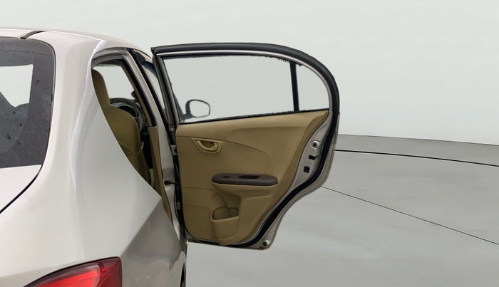 2013 Honda Amaze 1.2L I-VTEC S, CNG, Manual, 1,44,183 km, RHS Rear Door