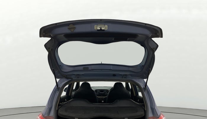 2016 Hyundai Grand i10 SPORTZ 1.2 KAPPA VTVT, Petrol, Manual, 93,995 km, Boot Door Open