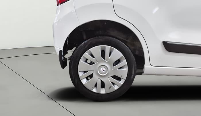 2016 Maruti Wagon R 1.0 VXI AMT, Petrol, Automatic, 68,823 km, Right Rear Wheel