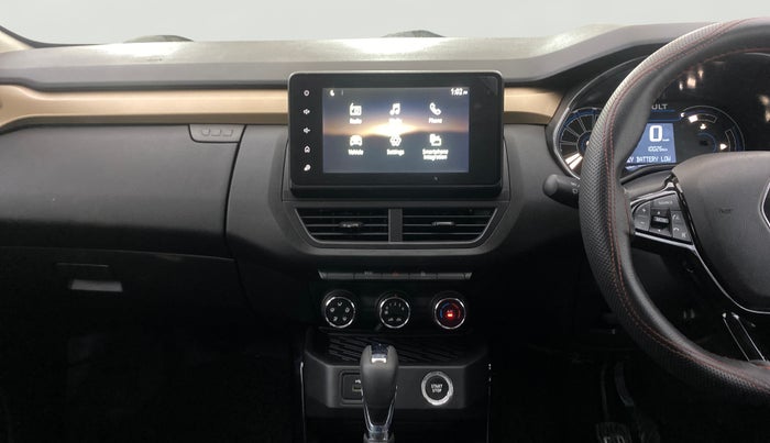 2022 Renault Kiger RXT (O) TURBO CVT, Petrol, Automatic, 10,025 km, Air Conditioner