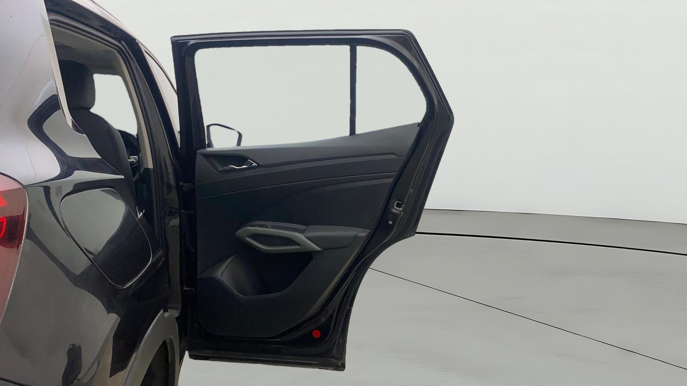 2025 Skoda Kylaq Prestige AT, Petrol, Automatic, 16,020 km, RHS Rear Door