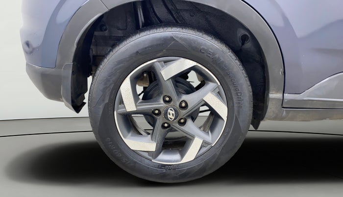 2019 Hyundai VENUE SX 1.0 (O) TURBO, Petrol, Manual, 48,880 km, Right Rear Wheel