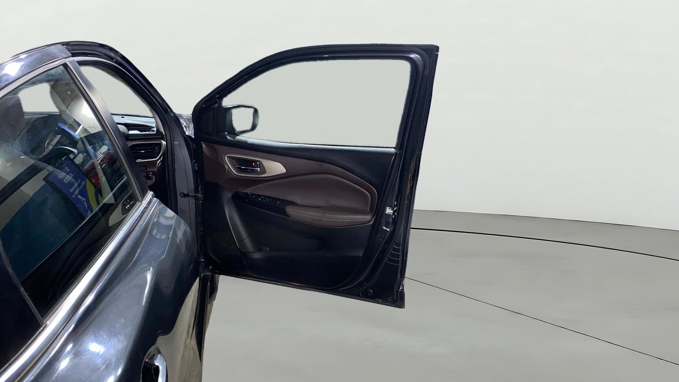 2024 Toyota Urban Cruiser Taisor G 1.0 Petrol AT, Petrol, Automatic, 6,705 km, RHS Front Door