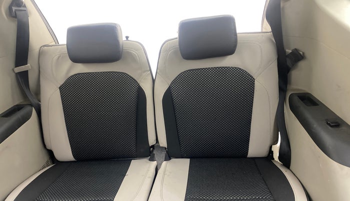 2019 Renault TRIBER RXZ, Petrol, Manual, 1,00,049 km, Third Seat Row ( optional )