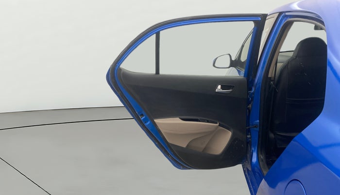 2018 Hyundai Xcent SX 1.2, Petrol, Manual, 79,890 km, LHS Rear Door