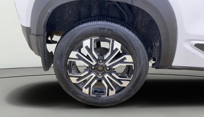 2021 Renault Kiger RXT (O) MT, Petrol, Manual, 38,965 km, Right Rear Wheel