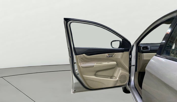 2015 Maruti Ciaz VXI+, Petrol, Manual, 59,542 km, LHS Front Door