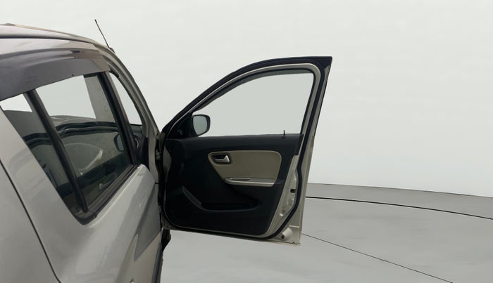 2016 Maruti Alto K10 VXI (O), Petrol, Manual, 44,401 km, RHS Front Door