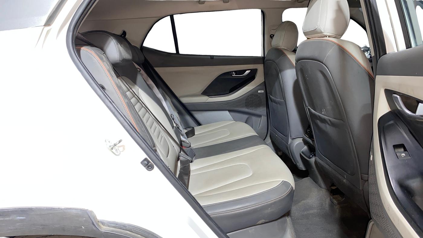 2024 Hyundai Creta SX (O) 1.5 PETROL, Petrol, Manual, 14,138 km, Right Side Rear Door Cabin