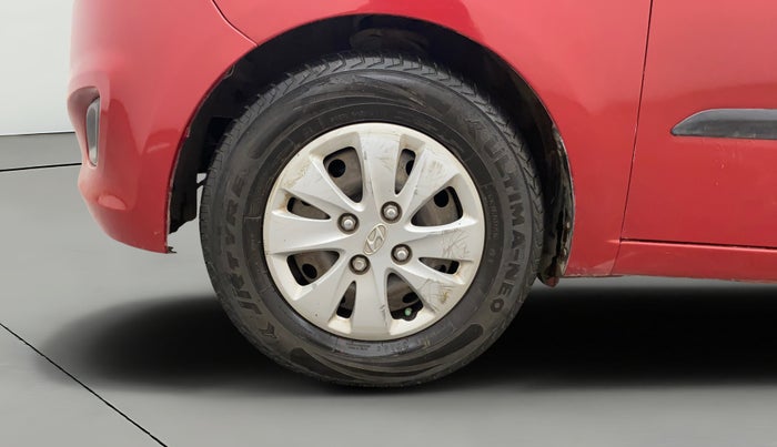 2012 Hyundai i10 MAGNA 1.2, CNG, Manual, 64,441 km, Left Front Wheel
