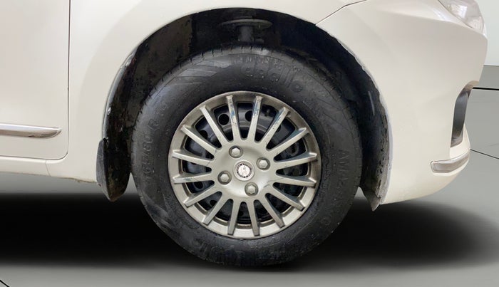 2018 Maruti Dzire VXI, Petrol, Manual, 87,151 km, Right Front Wheel