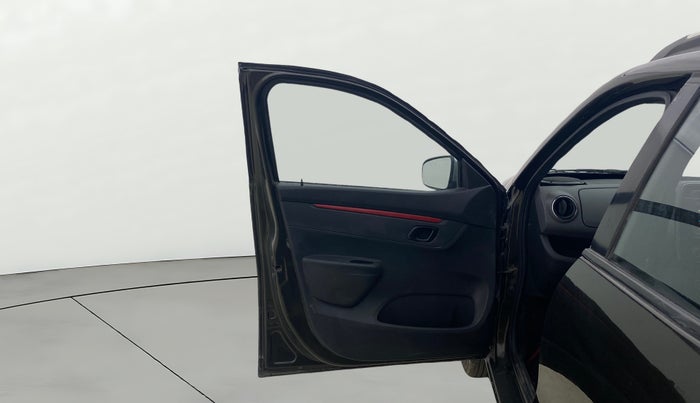 2016 Renault Kwid RXT 1.0 AMT, Petrol, Automatic, 45,705 km, LHS Front Door