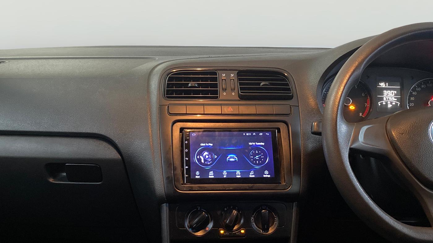 2019 Volkswagen Polo TRENDLINE 1.0L, Petrol, Manual, 67,707 km, Air Conditioner