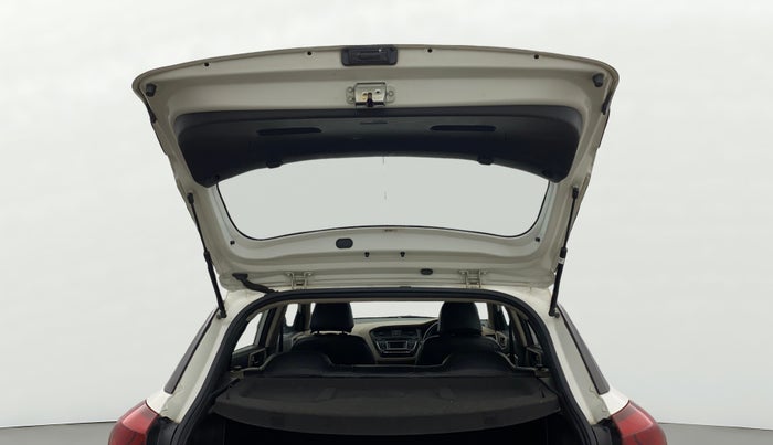 2016 Hyundai Elite i20 SPORTZ 1.2, Petrol, Manual, 48,752 km, Boot Door Open