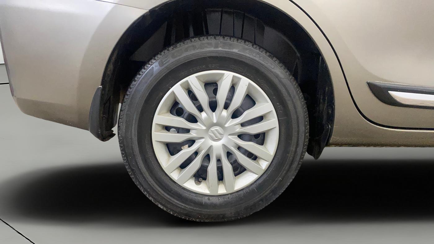2019 Maruti Dzire VXI AMT, Petrol, Automatic, 54,316 km, Right Rear Wheel