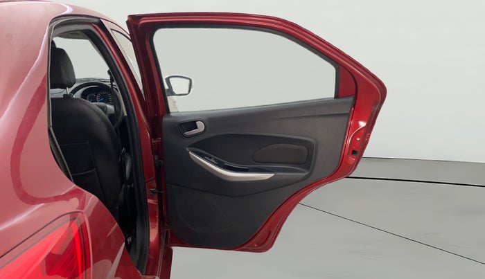 2017 Ford New Figo TITANIUM 1.2 PETROL MT, Petrol, Manual, 34,264 km, RHS Rear Door