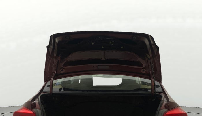 2015 Honda Amaze 1.2L I-VTEC SX, Petrol, Manual, 65,572 km, Boot Door Open