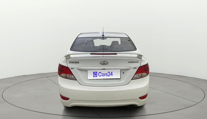 2013 Hyundai Verna FLUIDIC 1.6 CRDI SX, Diesel, Manual, 97,543 km, Back/Rear