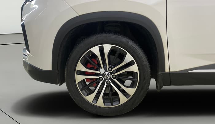 2021 MG HECTOR SMART 1.5 DCT PETROL, Petrol, Automatic, 24,296 km, Left Front Wheel