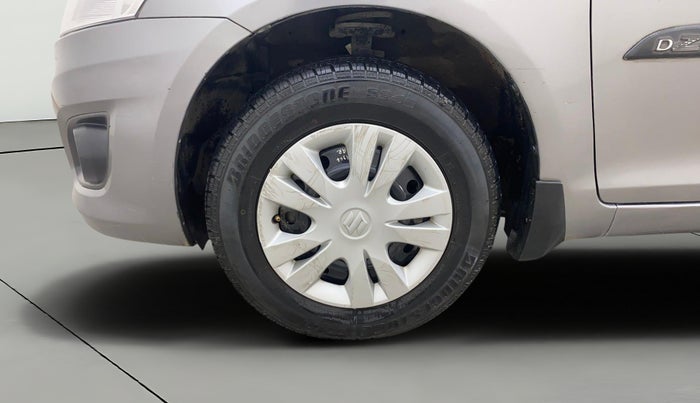 2013 Maruti Swift Dzire VXI, Petrol, Manual, 63,118 km, Left Front Wheel