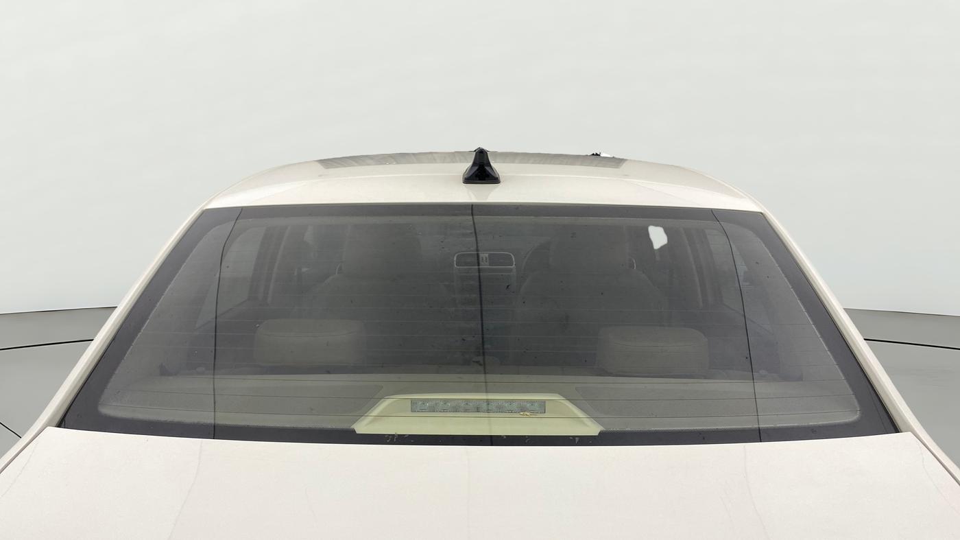2018 Volkswagen Ameo HIGHLINE PLUS 1.0L 16 ALLOY, Petrol, Manual, 65,129 km, Rear Windshield