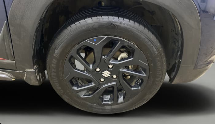 2024 Maruti FRONX DELTA PLUS 1.0 TURBO MT, Petrol, Manual, 26,028 km, Right Front Wheel