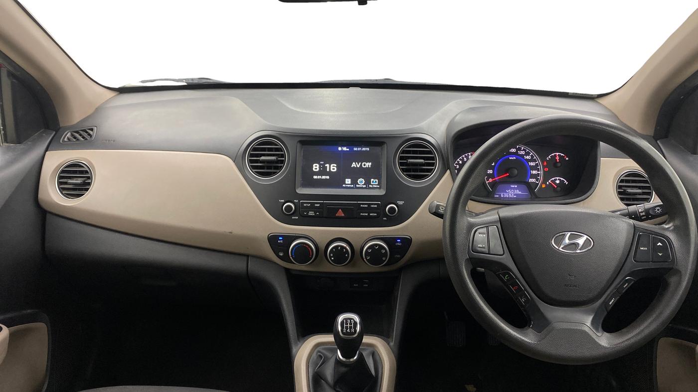 2017 Hyundai Grand i10 SPORTZ 1.2 KAPPA VTVT, Petrol, Manual, 63,691 km, Dashboard