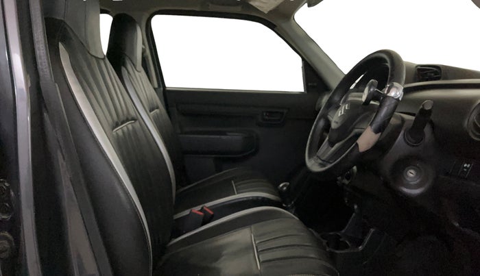 2022 Maruti S PRESSO VXI CNG, CNG, Manual, 14,594 km, Right Side Front Door Cabin