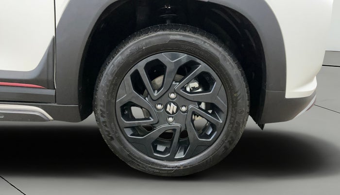 2024 Maruti FRONX ZETA 1.0L TURBO 6 AT, Petrol, Automatic, 6,107 km, Right Front Wheel