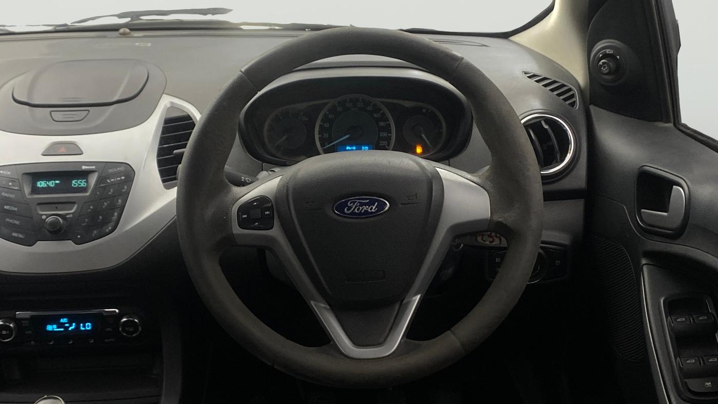2017 Ford New Figo TITANIUM1.5 DIESEL, Diesel, Manual, 1,29,504 km, Steering Wheel Close Up
