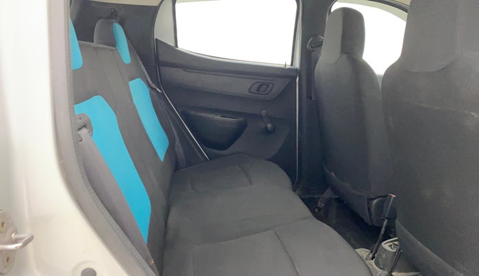 2021 Renault Kwid NEOTECH RXL 1.0 AMT, Petrol, Automatic, 6,838 km, Right Side Rear Door Cabin