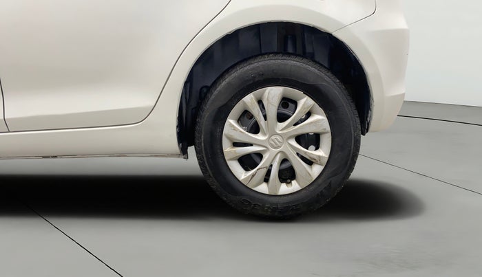 2013 Maruti Swift VXI, Petrol, Manual, 1,01,473 km, Left Rear Wheel