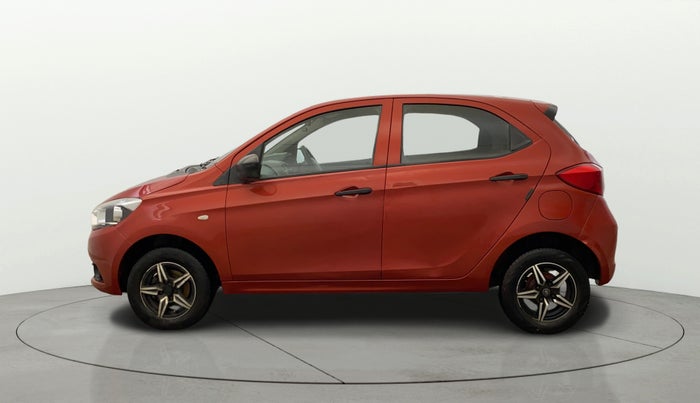 2016 Tata Tiago XM PETROL, Petrol, Manual, 1,07,366 km, Left Side