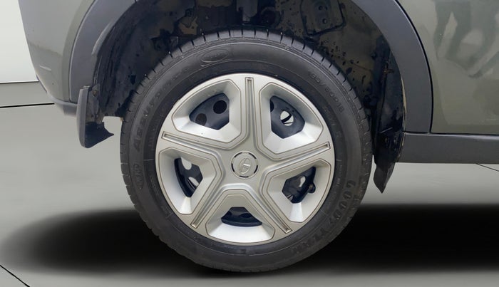 2023 Tata NEXON XMA SUNROOF PETROL, Petrol, Automatic, 40,612 km, Right Rear Wheel