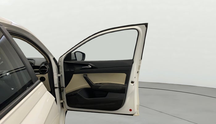 2022 Skoda SLAVIA AMBITION 1.0L TSI MT, Petrol, Manual, 78,412 km, RHS Front Door