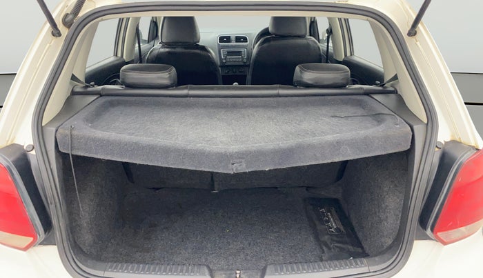 2017 Volkswagen Polo COMFORTLINE 1.2L, Petrol, Manual, 82,094 km, Boot Open Zoomed View