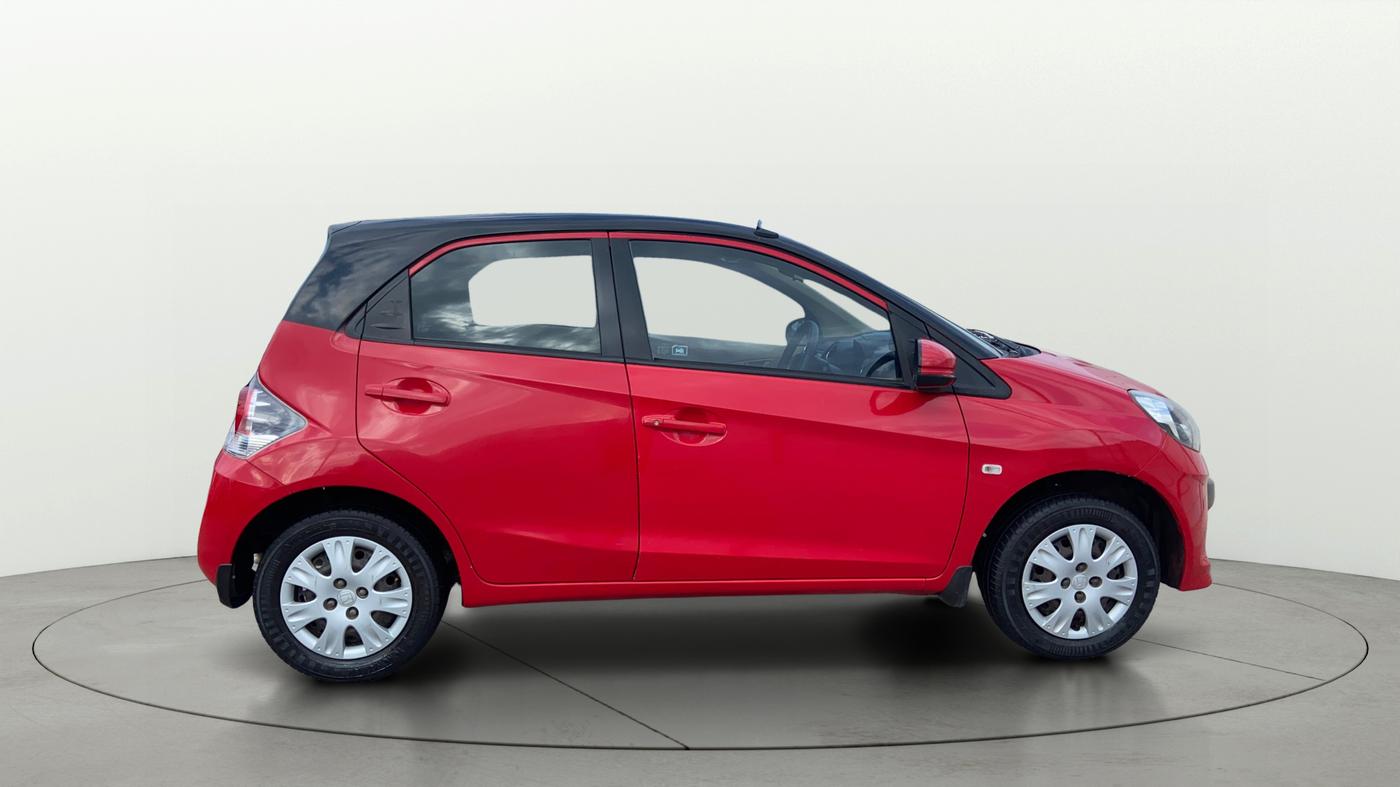 2015 Honda Brio VX AT, Petrol, Automatic, 63,920 km, Right Side View