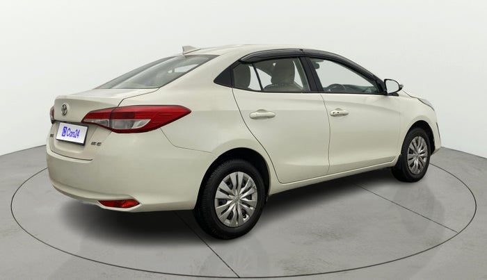 2018 Toyota YARIS G CVT, Petrol, Automatic, 46,840 km, Right Back Diagonal