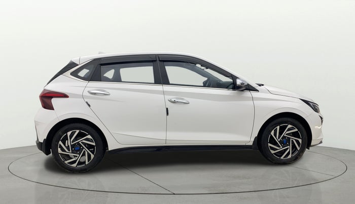 2023 Hyundai NEW I20 ASTA (O) 1.2 MT, Petrol, Manual, 34,232 km, Right Side View