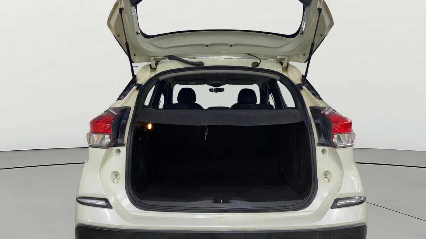 2019 Nissan Kicks XV DIESEL, Diesel, Manual, 96,683 km, Boot Open Zoomed View