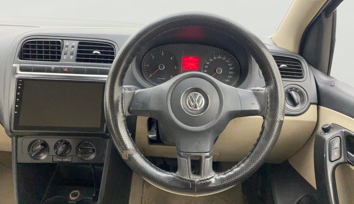 2014 Volkswagen Polo COMFORTLINE 1.2L, Diesel, Manual, 99,470 km, Steering Wheel Close Up