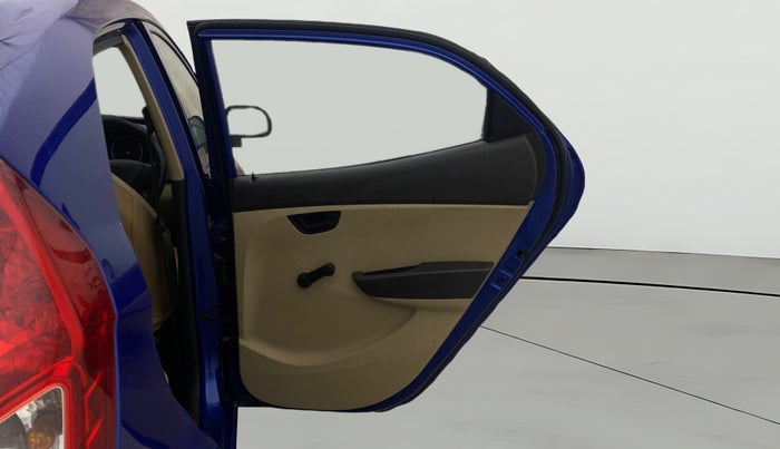 2015 Hyundai Eon MAGNA +, Petrol, Manual, 32,784 km, RHS Rear Door