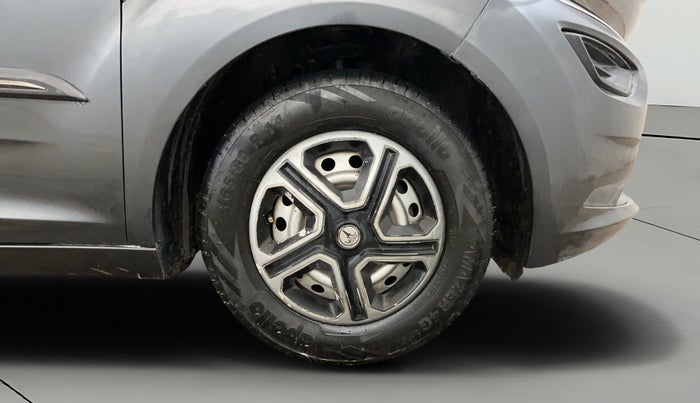 2020 Tata ALTROZ XM PETROL, Petrol, Manual, 54,879 km, Right Front Wheel