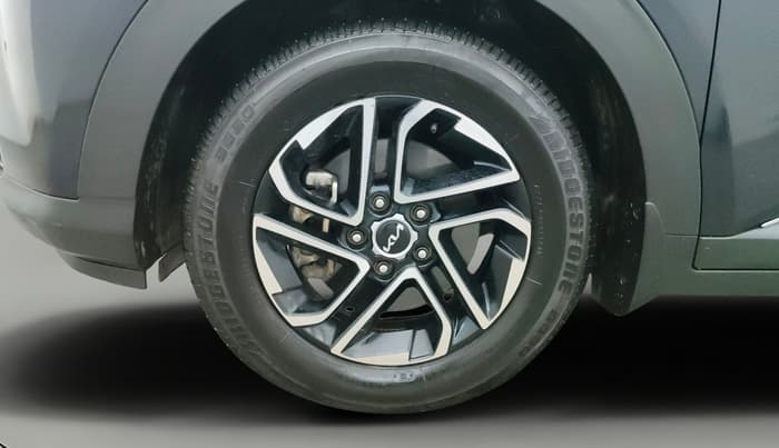 2023 KIA CARENS LUXURY PLUS IMT 1.5 DIESEL IMT, Diesel, Manual, 80,720 km, Left Front Wheel