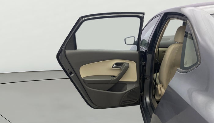 2014 Volkswagen Vento HIGHLINE DIESEL 1.6, Diesel, Manual, 80,634 km, LHS Rear Door