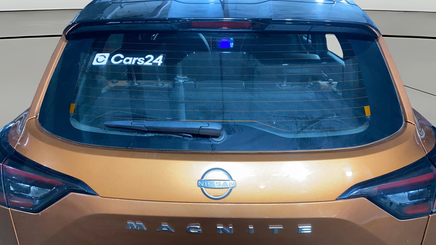 2024 Nissan MAGNITE Tekna Plus 1.0 Petrol MT, Petrol, Manual, 14,642 km, Rear Windshield