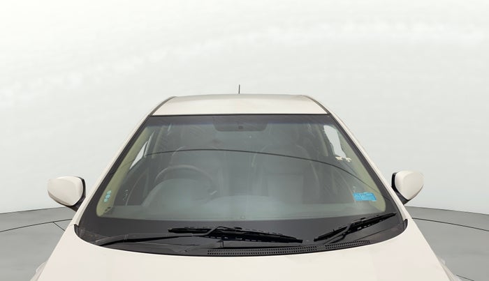 2015 Hyundai Verna FLUIDIC 4S 1.6 VTVT S(O), Petrol, Manual, 71,982 km, Front Windshield