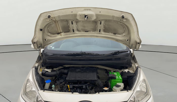 2016 Hyundai Grand i10 MAGNA 1.2 KAPPA VTVT, Petrol, Manual, 1,02,687 km, Open Bonet